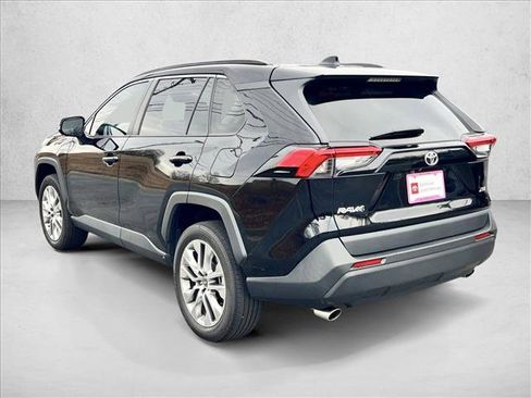 Certified 2023 Toyota RAV4 XLE Premium image 7