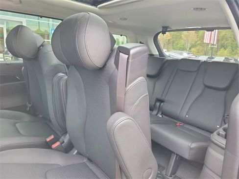 New 2026 Kia Carnival SX Prestige image 11