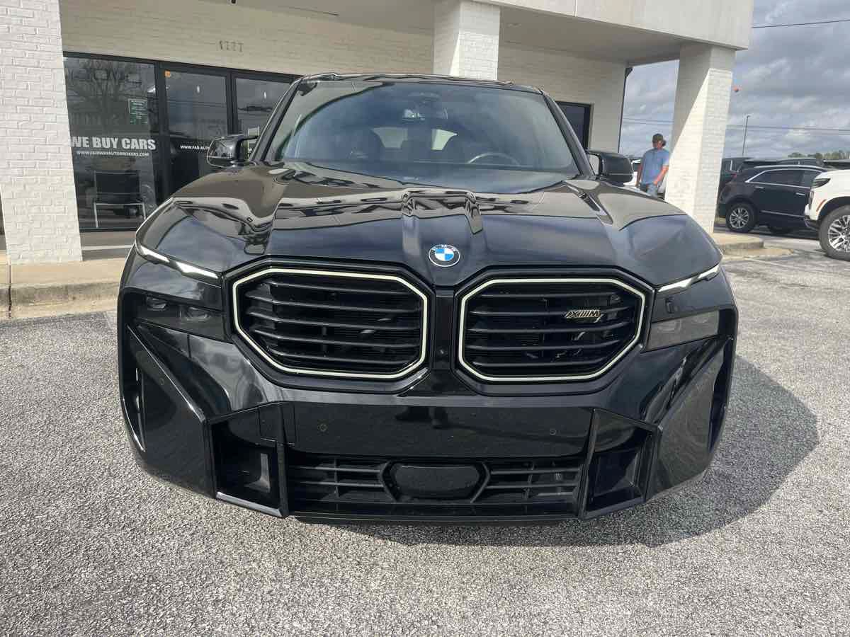 Used 2024 BMW XM AWD/4WD image 3