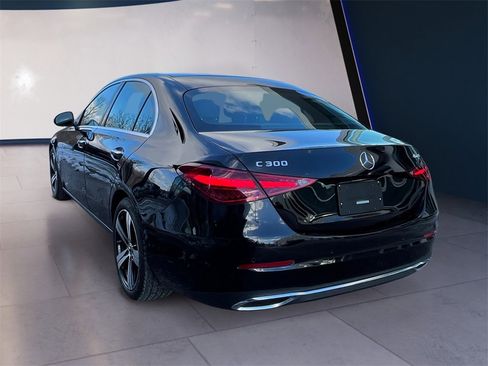 Used 2025 Mercedes-Benz C 300 4MATIC Sedan image 3