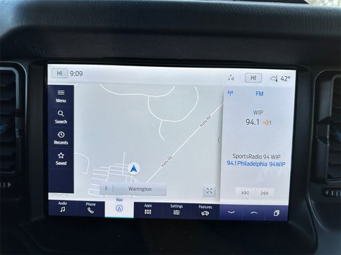 Used 2022 Ford Bronco Wildtrak image 18