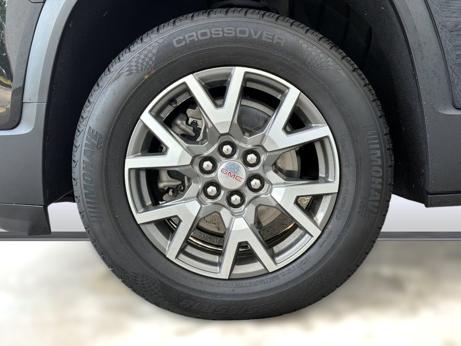 Used 2023 GMC Acadia SLE FWD image 13