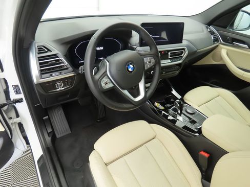 Certified 2023 BMW X3 sDrive30i w/ Premium Package image 9