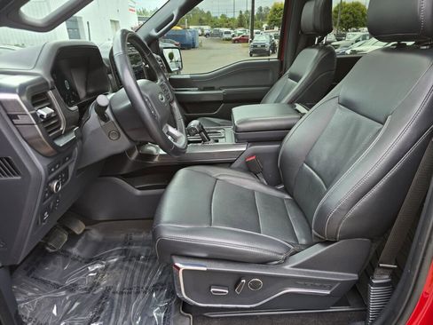 Used 2022 Ford F150 Lariat w/ Equipment Group 502A High AWD/4WD image 16