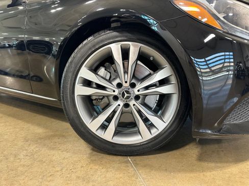 Used 2018 Mercedes-Benz C 300 Sedan image 10