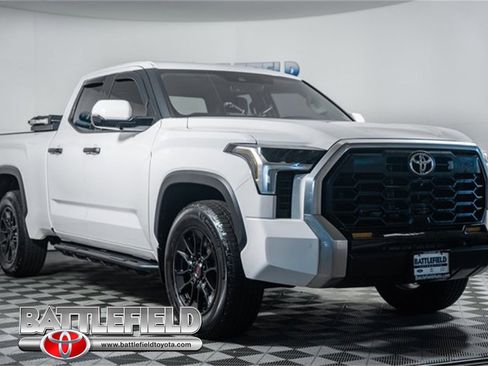 Used 2022 Toyota Tundra Limited image 1