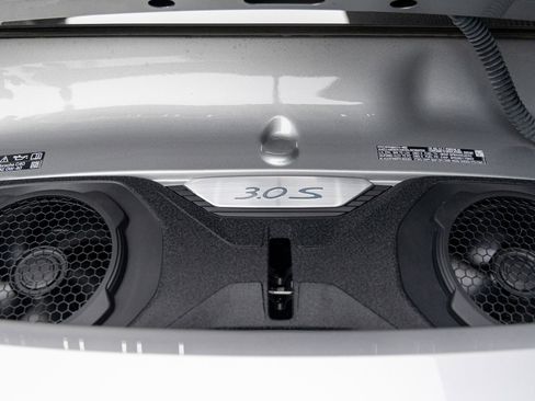 Certified 2025 Porsche 911 Carrera S RWD image 29