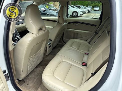 Used 2013 Volvo XC70 T6 AWD/4WD image 12