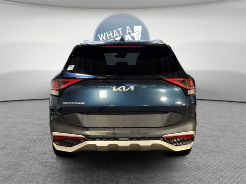 Certified 2023 Kia Sportage EX image 5