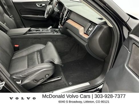 Certified 2023 Volvo XC60 B5 Ultimate w/ Climate Package AWD/4WD image 25