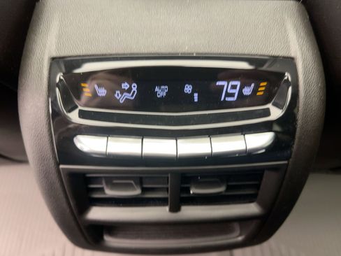 Used 2023 Cadillac XT5 Premium Luxury image 31