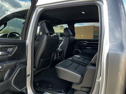 Used 2022 RAM 1500 Laramie w/ Sport Appearance Package image 12