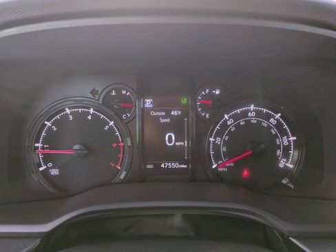 Certified 2024 Toyota 4Runner SR5 image 10