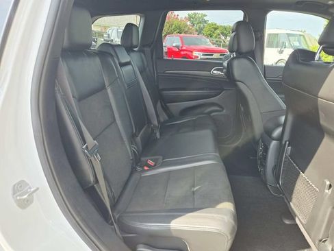Used 2020 Jeep Grand Cherokee Altitude AWD/4WD image 12