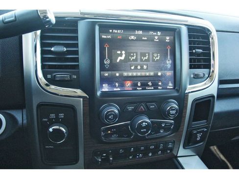 Used 2018 RAM 2500 Laramie w/ Off Road Package image 21