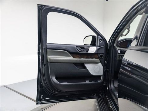 New 2023 Lincoln Navigator L Black Label AWD/4WD image 24