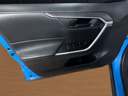 Used 2019 Toyota RAV4 LE w/ All Weather Liner Package image 11
