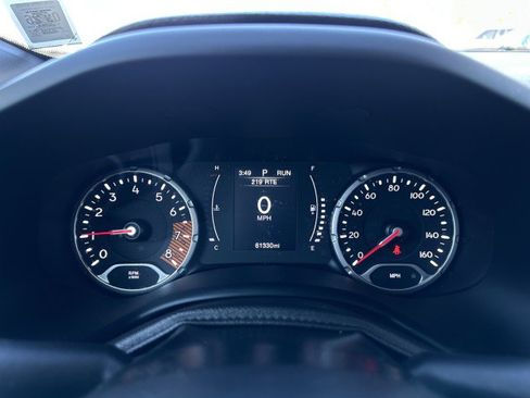Used 2020 Jeep Renegade Sport image 24