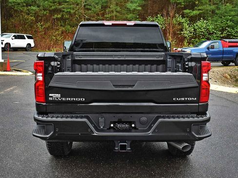 New 2026 Chevrolet Silverado 2500 Custom w/ Custom Value Package AWD/4WD image 7