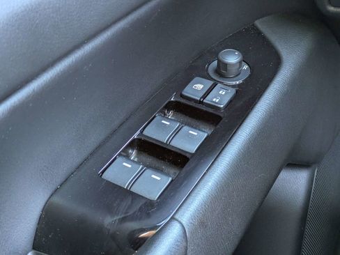 Used 2021 MAZDA CX-5 Touring image 25