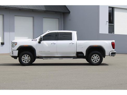 Used 2020 GMC Sierra 3500 Denali w/ Denali Ultimate Package AWD/4WD image 2