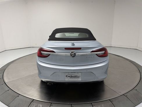 Used 2019 Buick Cascada Premium image 4