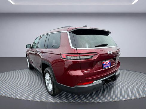 Used 2024 Jeep Grand Cherokee L Laredo w/ Luxury Tech Group I AWD/4WD image 4
