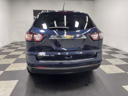 Used 2017 Chevrolet Traverse LT AWD/4WD image 3
