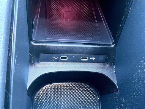 Used 2021 Volkswagen ID.4 Pro S image 17