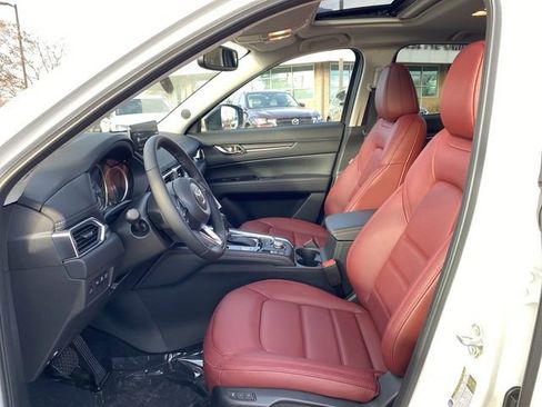 New 2025 MAZDA CX-5 Carbon Edition image 12