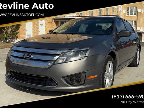 Used 2012 Ford Fusion SE image 1