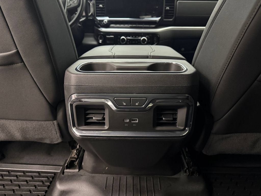 Used 2024 GMC Sierra 2500 SLT w/ SLT Premium Package AWD/4WD image 28