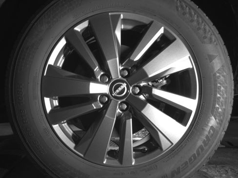 Used 2025 Nissan Pathfinder SV AWD/4WD image 14