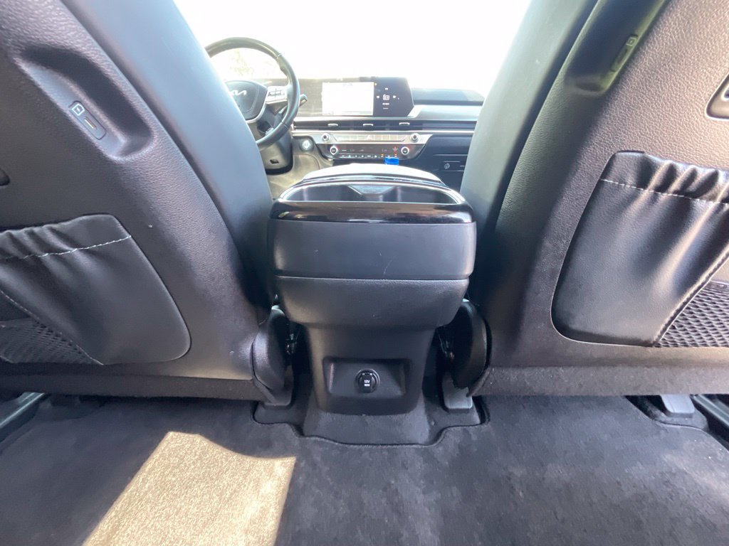 Used 2025 Kia Telluride S FWD image 26