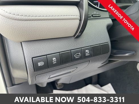 Used 2023 Toyota Camry LE image 24