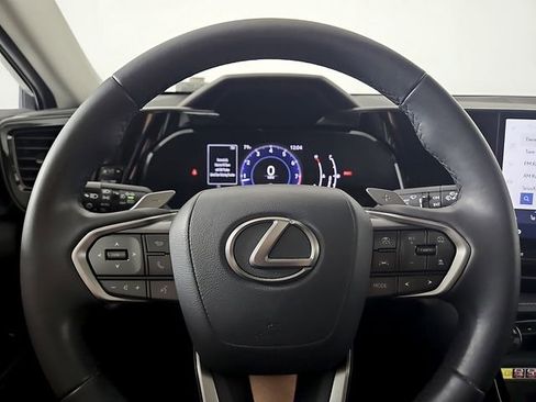 Used 2024 Lexus NX 250 FWD image 21