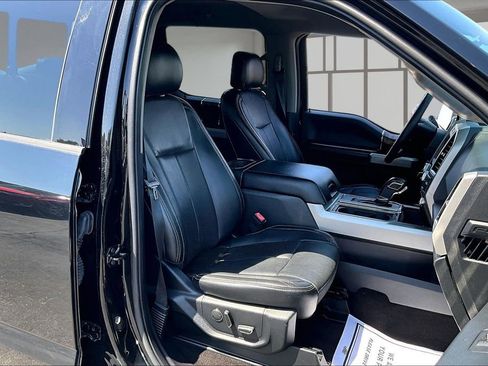 Used 2018 Ford F150 Lariat w/ Equipment Group 502A Luxury AWD/4WD image 8