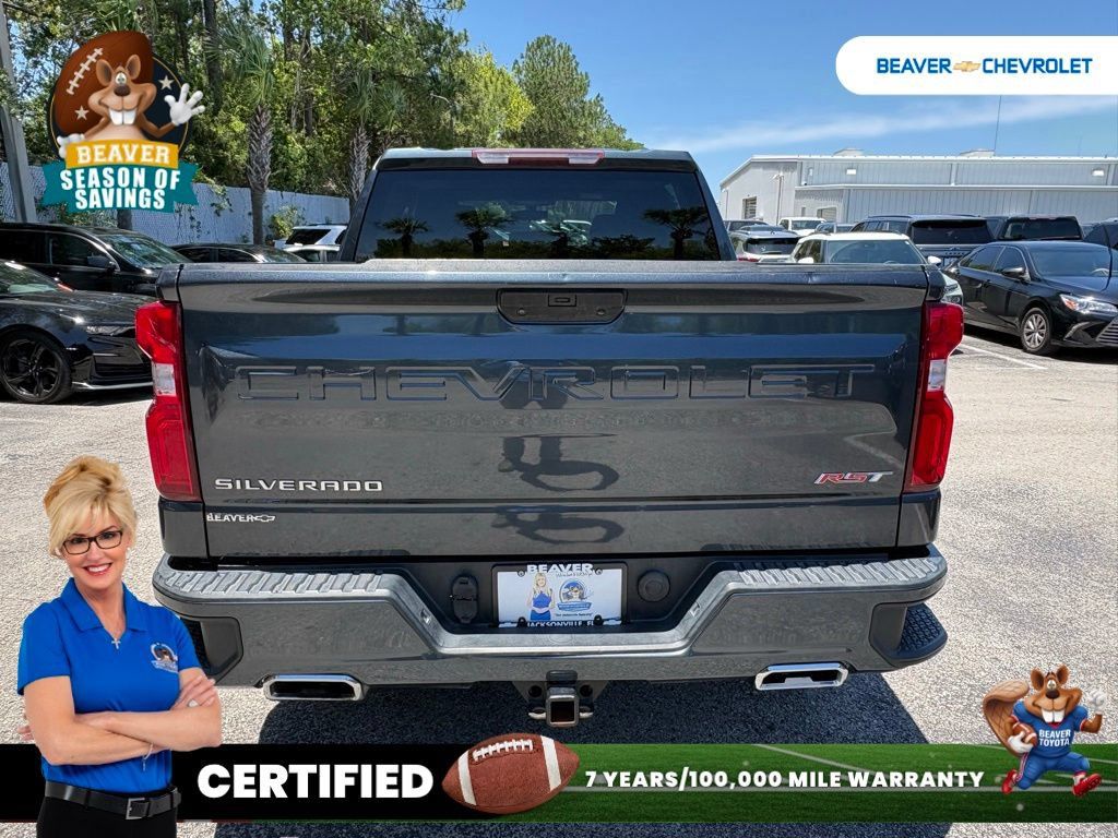 Used 2022 Chevrolet Silverado 1500 RST AWD/4WD image 6