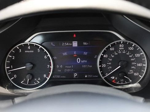Certified 2023 Nissan Murano SL w/ SL Moonroof Package AWD/4WD image 12