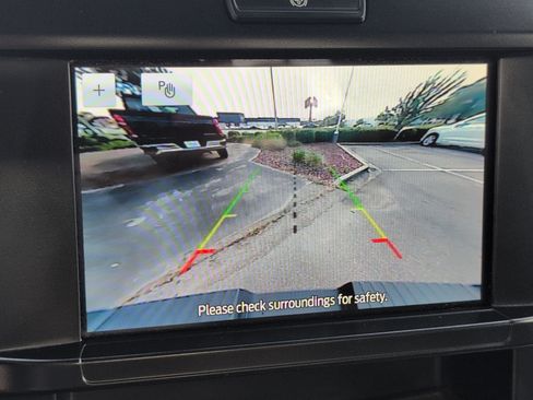 Used 2025 Ford F350 XLT AWD/4WD image 19