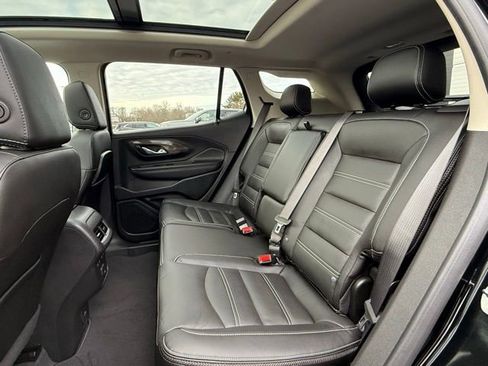 Used 2023 GMC Terrain Denali w/ Black Diamond Edition image 22
