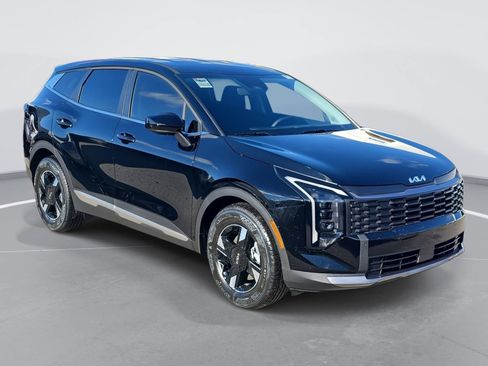 New 2026 Kia Sportage LX image 3