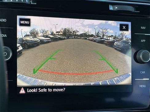 Used 2019 Volkswagen GTI Autobahn image 20