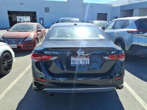 Certified 2022 Nissan Sentra SR w/ Electronics Package image 4