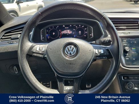 Used 2020 Volkswagen Tiguan SEL Premium R-Line w/ 3rd Row Seat Package AWD/4WD image 5