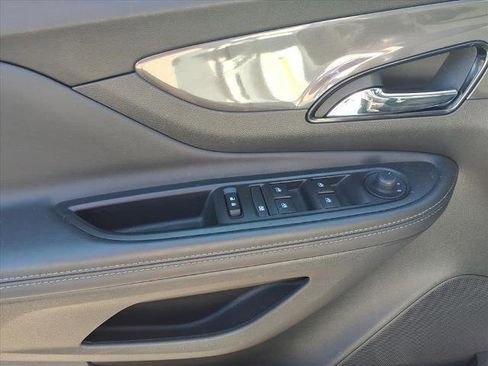 Certified 2022 Buick Encore Preferred w/ Safety Package image 12