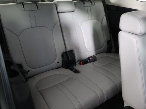 Used 2023 Honda Pilot Elite image 24