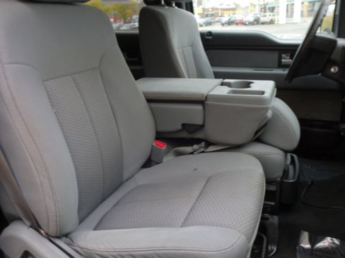 Used 2014 Ford F150 XLT image 12
