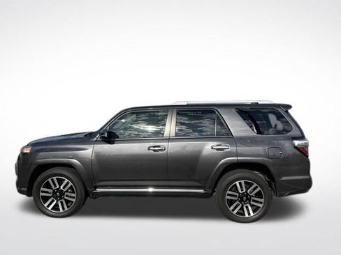 Used 2023 Toyota 4Runner Limited AWD/4WD image 7