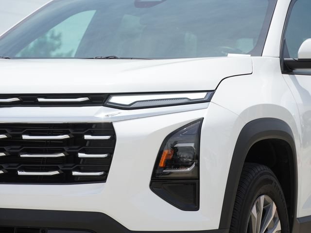 Used 2026 Chevrolet Equinox LT w/ Convenience Package II FWD image 4